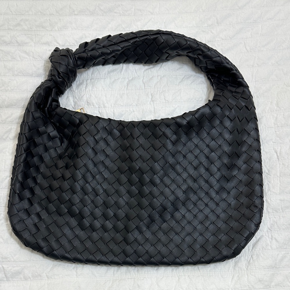 Urban Expressions Elegant Black Woven Hobo Bag